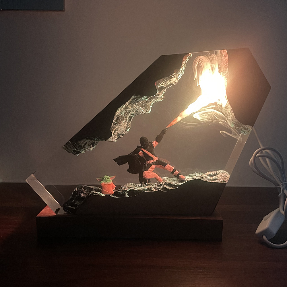 Home Decor Lamp - Table Resin Lamp Sci-fi Figure Colorful