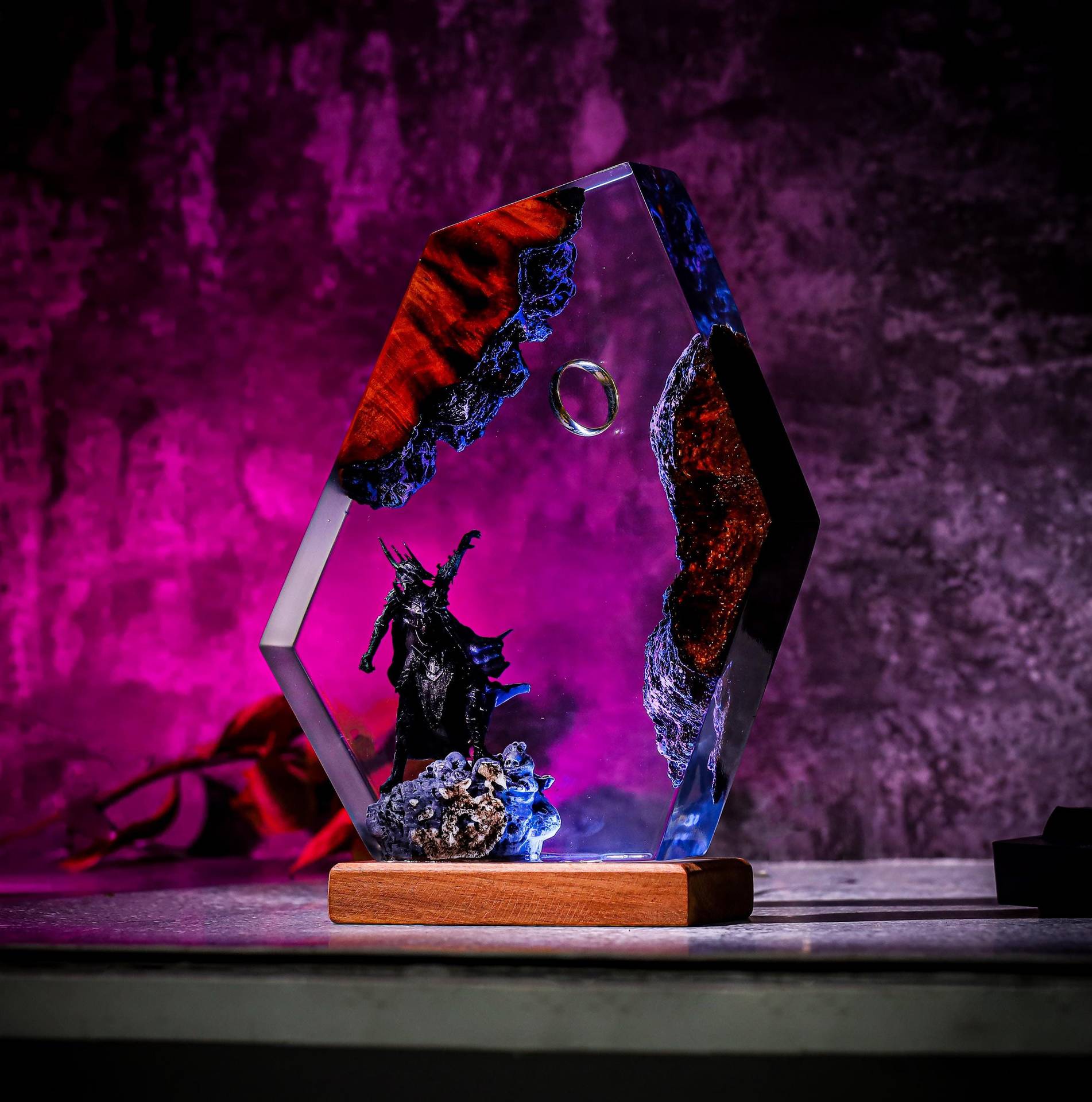 Movie Scence Figure Table Resi - Home Decor Lamp review and price